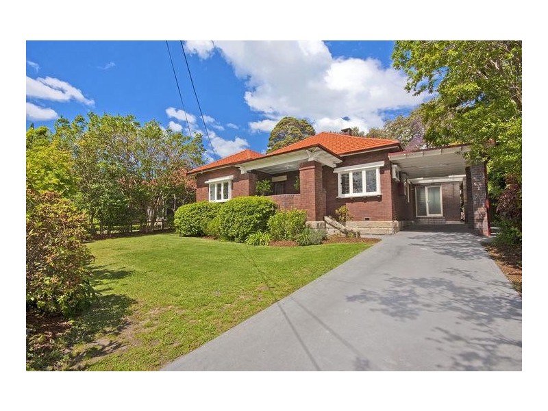 15 Addison Avenue, Roseville NSW 2069