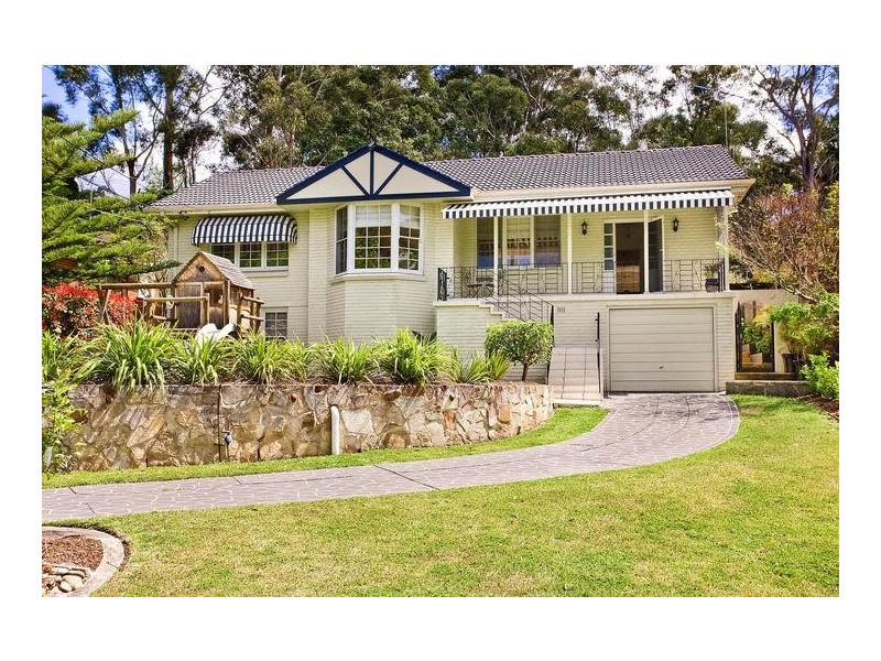 18 Bedford Avenue, Turramurra NSW 2074