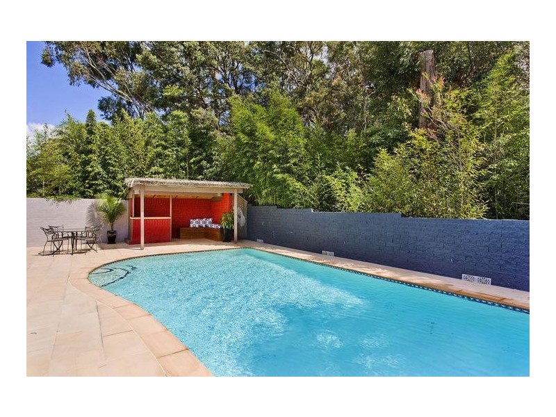 18 Bedford Avenue, Turramurra NSW 2074