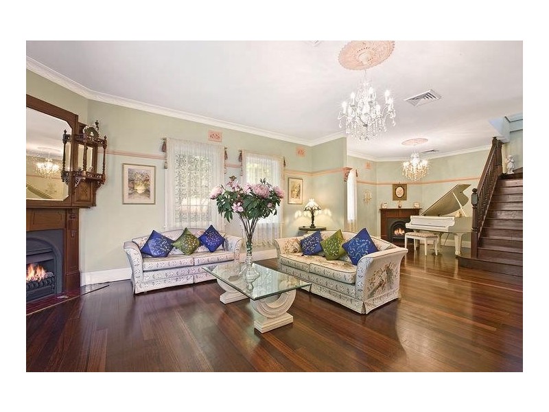 32  Bobbin Head Road, Pymble NSW 2073