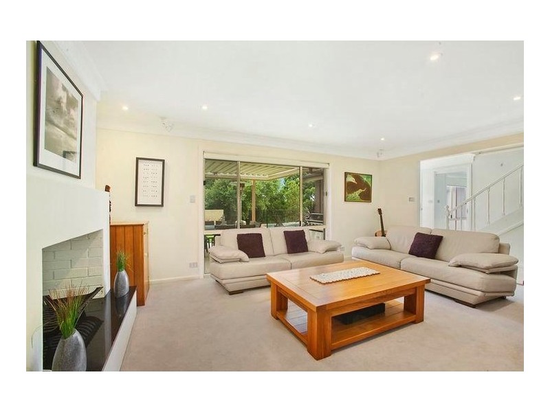 9 Scott Place, St Ives NSW 2075