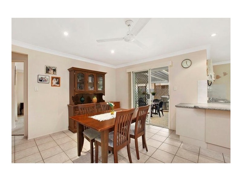 2 Camdre Court, Cleveland QLD 4163