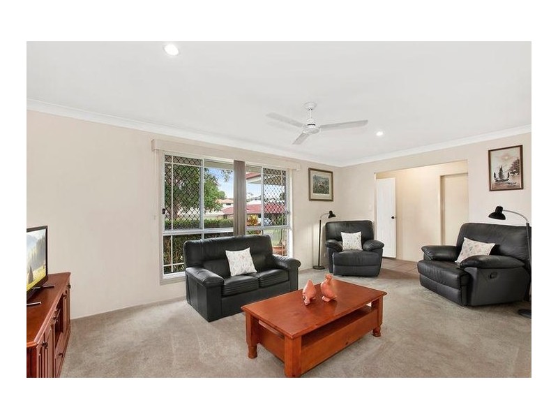 2 Camdre Court, Cleveland QLD 4163