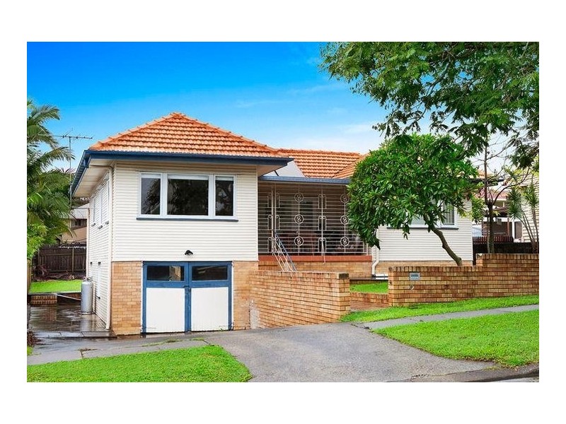 157 Dahlia Street, Cannon Hill QLD 4170