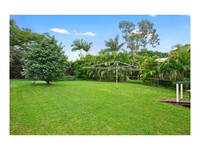 7 Bartlett Street, Morningside QLD 4170
