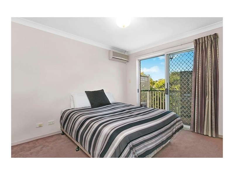 4/73 Pembroke Road, Coorparoo QLD 4151