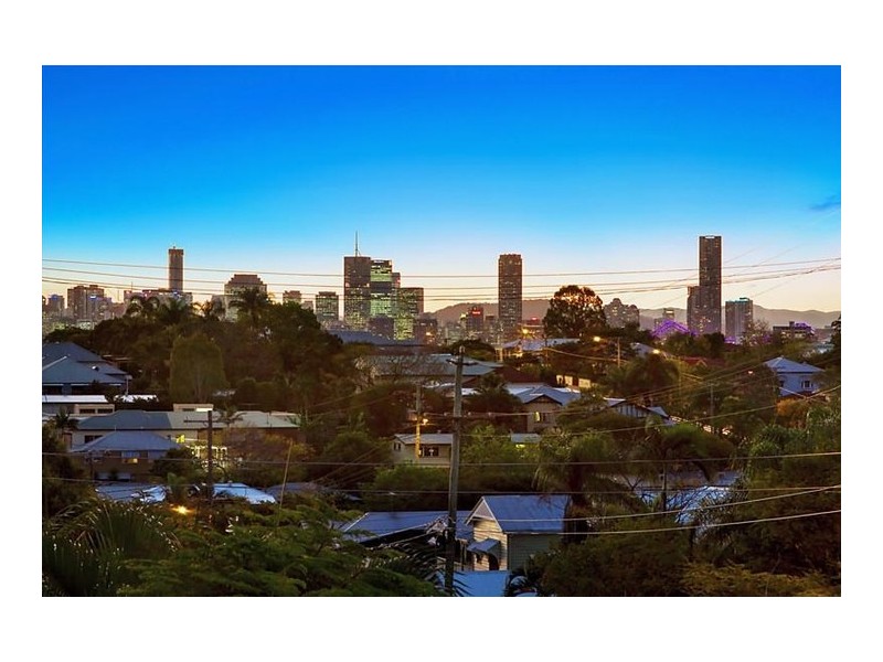 163 McIlwraith Avenue, Norman Park QLD 4170