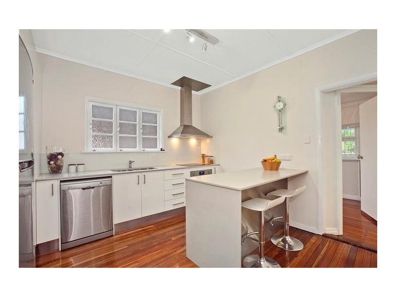 83 Wickham Street, Morningside QLD 4170