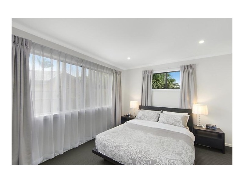 94 Palm Drive, Mooloolaba QLD 4557