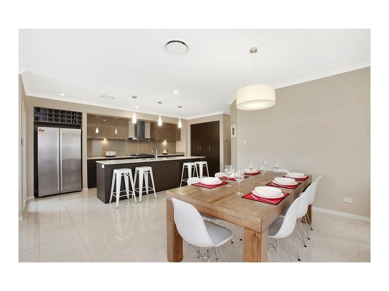 16 Shelley Street, Cannon Hill QLD 4170