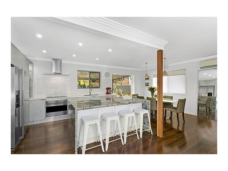 23 Hillock Street, Coorparoo QLD 4151