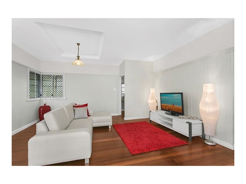 79 Ferguson Road, Camp Hill QLD 4152