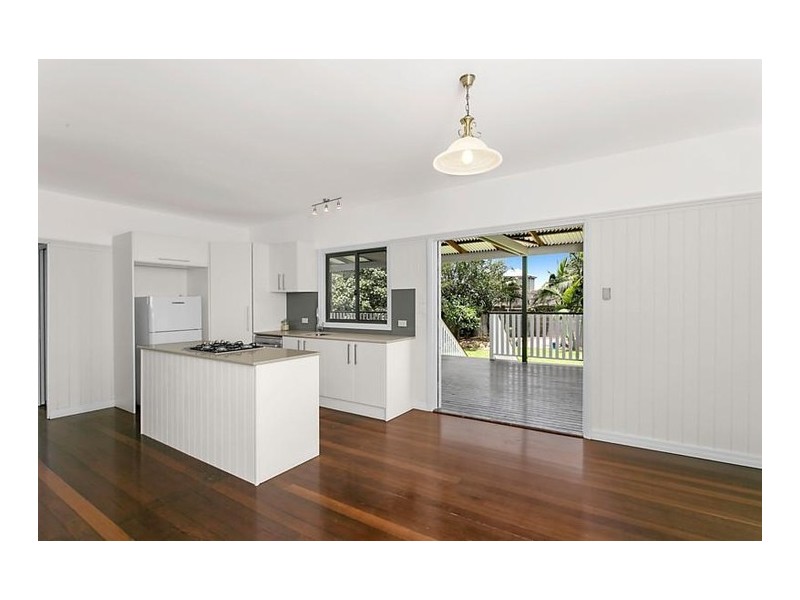 79 Ferguson Road, Camp Hill QLD 4152