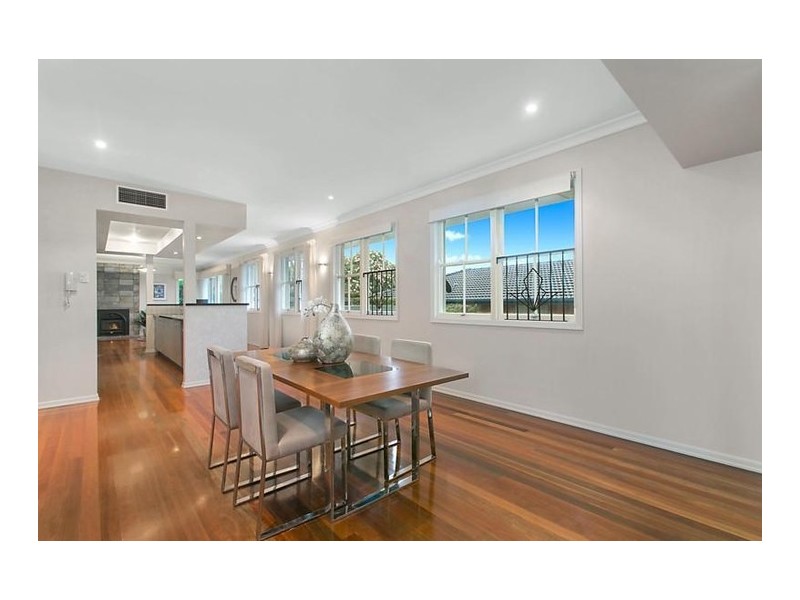 68 Wylie Avenue, Coorparoo QLD 4151