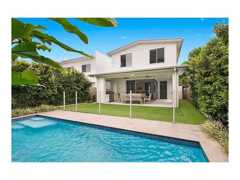 6 Cowper Street, Bulimba QLD 4171