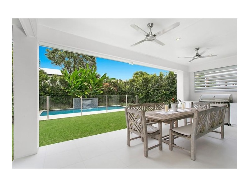 6 Cowper Street, Bulimba QLD 4171