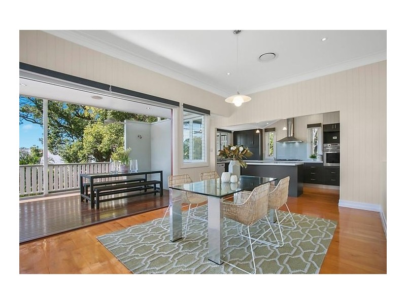 74 Beatrice Street, Hawthorne QLD 4171
