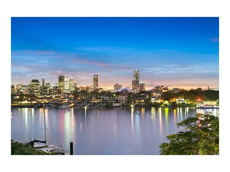 90 Wynnum Road, Norman Park QLD 4170