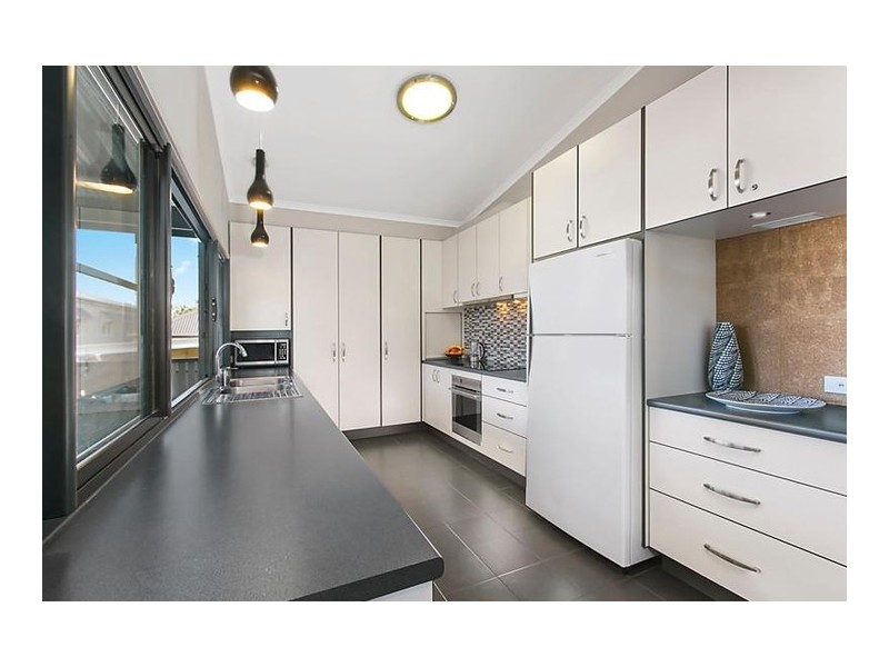 14 Blackfriars Drive, Carina QLD 4152