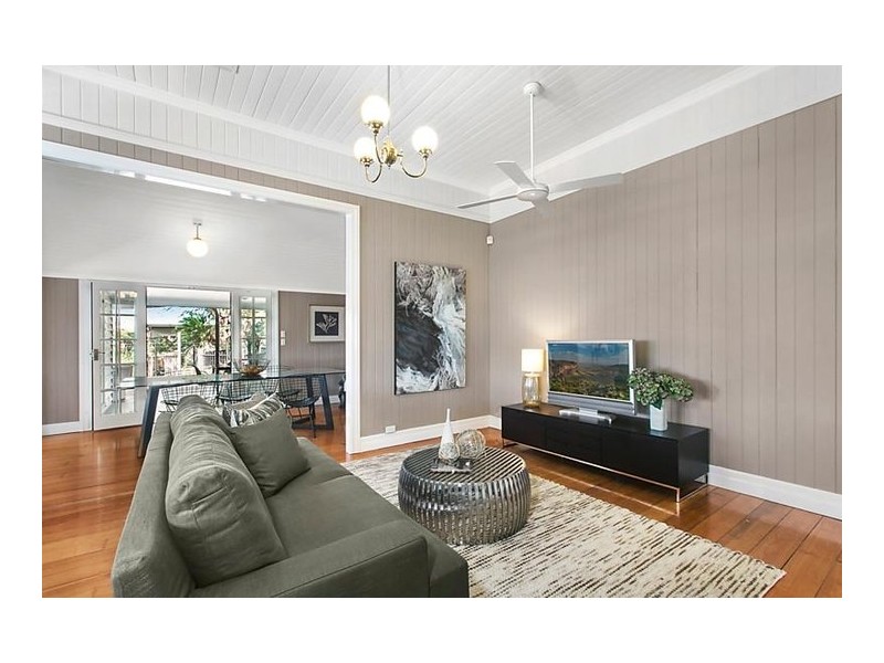 24 Forbes Street, Hawthorne QLD 4171