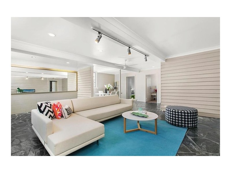 24 Forbes Street, Hawthorne QLD 4171