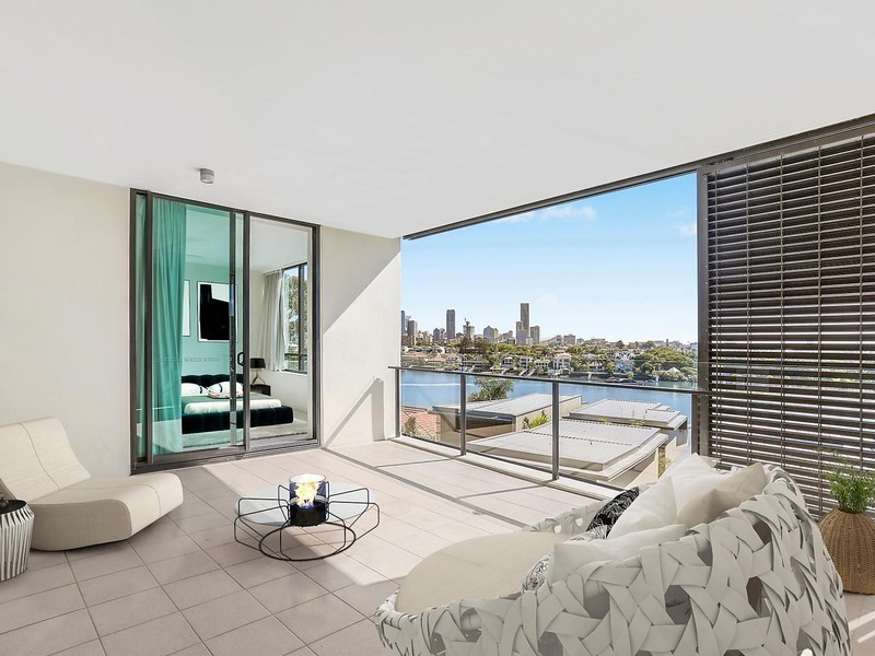 332/90 Wynnum Road, Norman Park QLD 4170