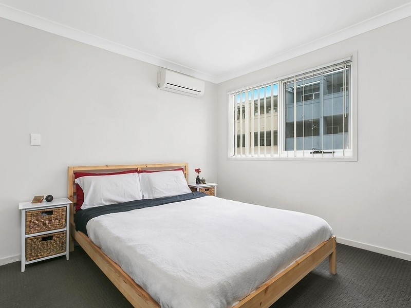18/108 Nicholson Street, Greenslopes QLD 4120