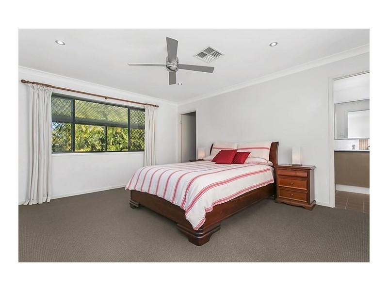 12 Fatima Place, Calamvale QLD 4116