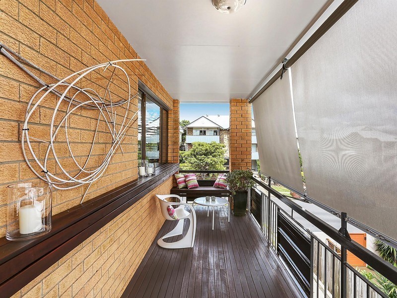 4/75 Miles Street, Hawthorne QLD 4171