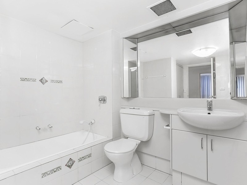 1/57 Lambert Street, Kangaroo Point QLD 4169