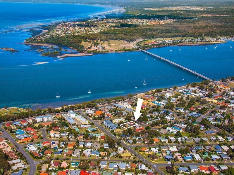 5 Roggen Street, Bongaree QLD 4507