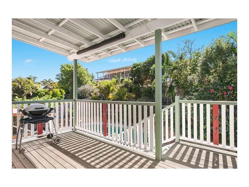 47 Blackberry Street, Mansfield QLD 4122