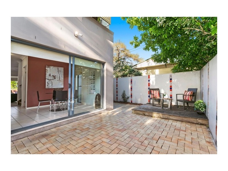 40 Barton Road, Hawthorne QLD 4171