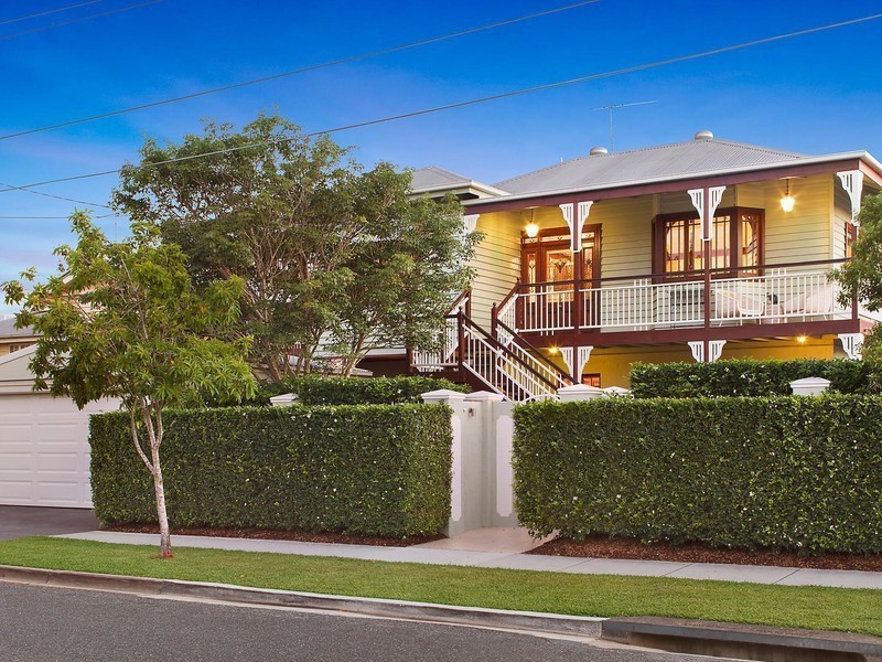 48 Orchard Street, Hawthorne QLD 4171