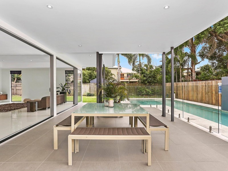 51 Cowper Street, Bulimba QLD 4171