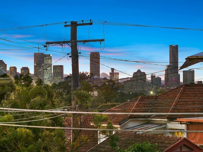 3 Daly Street, Camp Hill QLD 4152