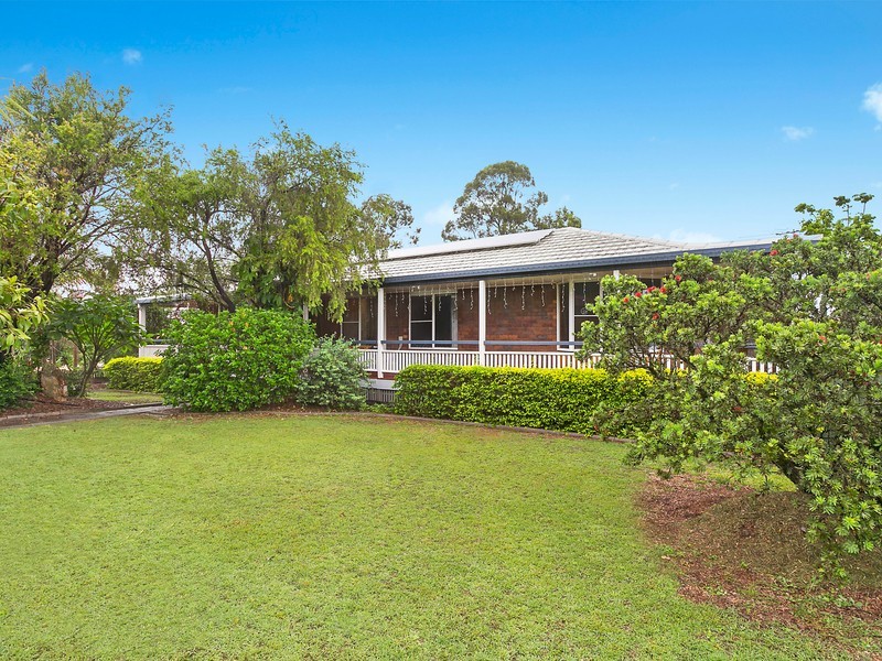 6 Banksia Street, Browns Plains QLD 4118