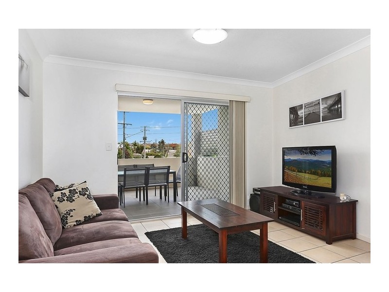 6/298 Cavendish Road, Coorparoo QLD 4151