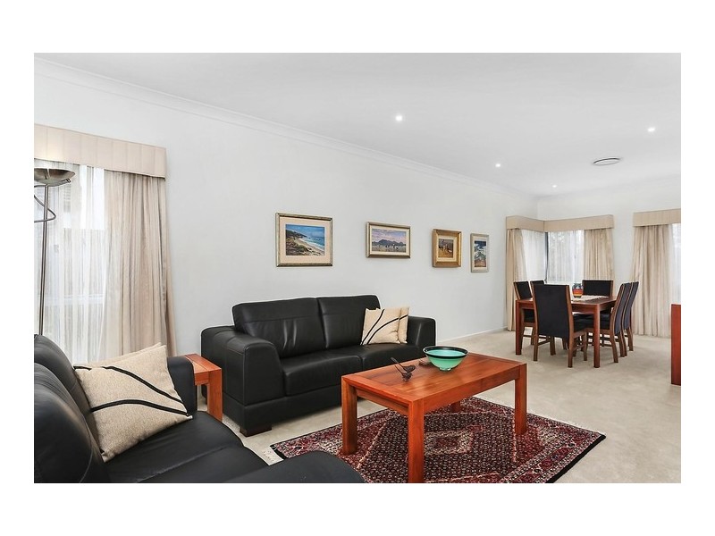 77 Highland Crescent, Belmont QLD 4153