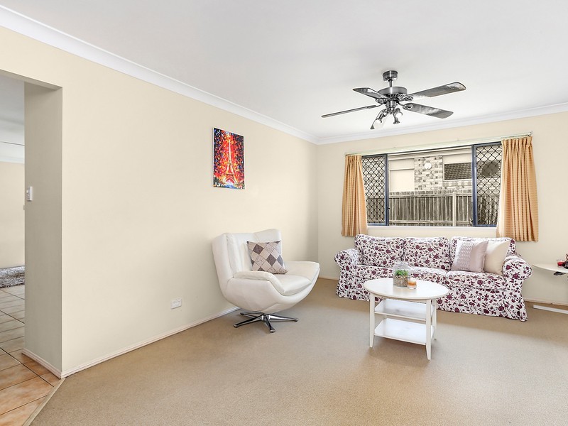 28 Naracoorte Place, Parkinson QLD 4115