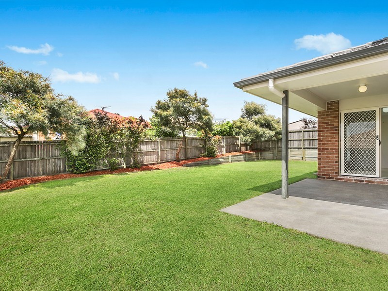 17 Delaforce Street, Regents Park QLD 4118