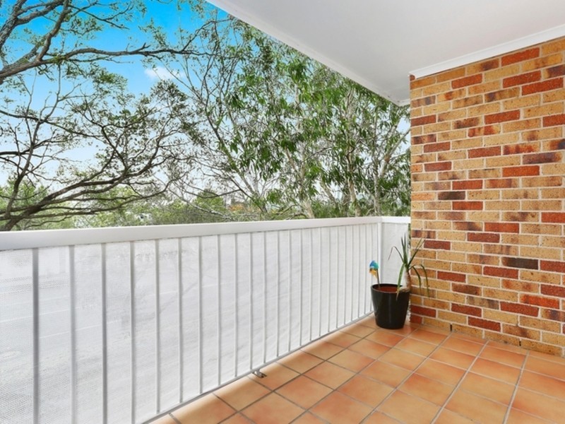 1/237 Cavendish Road, Coorparoo QLD 4151