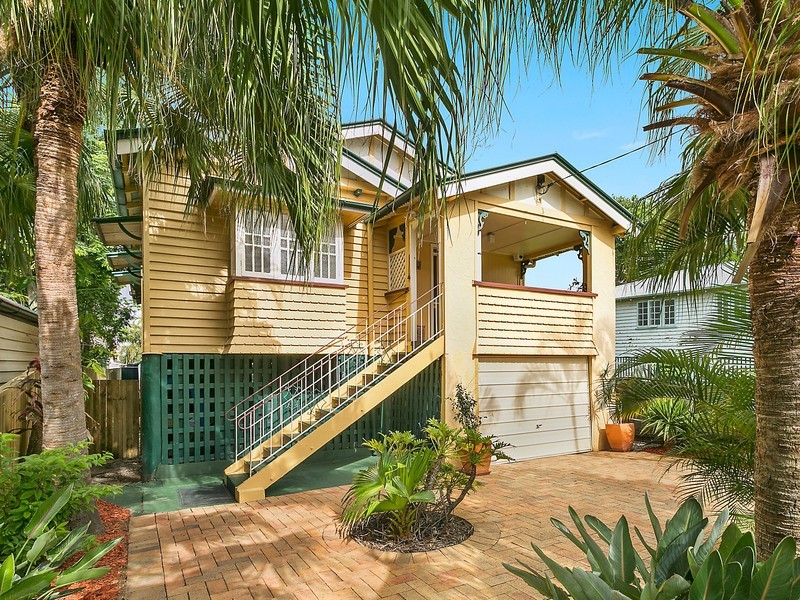 80 Bilyana Street, Balmoral QLD 4171