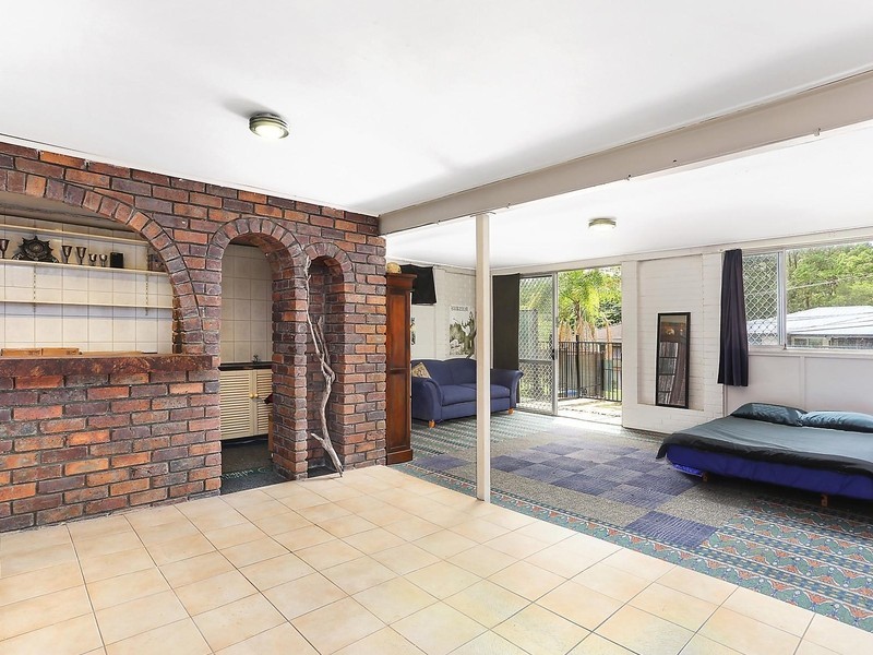 28 Hillock Street, Coorparoo QLD 4151