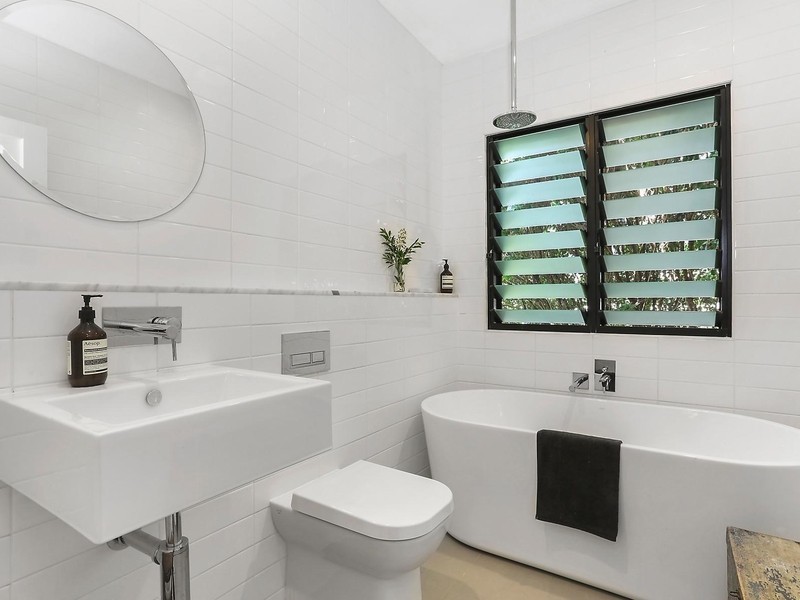 33 Margaret Street, Camp Hill QLD 4152