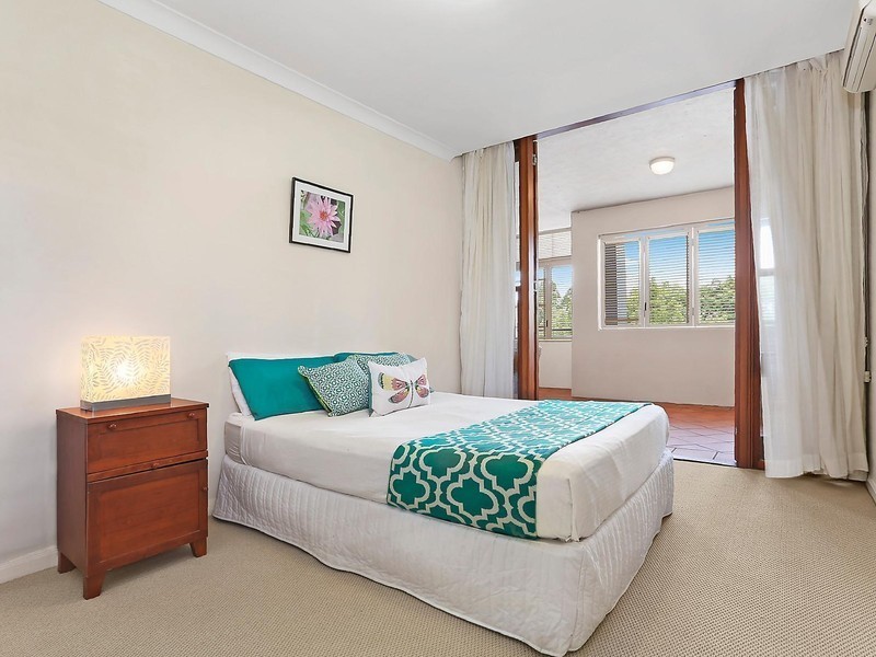 1/98 Cunningham Street, Taringa QLD 4068