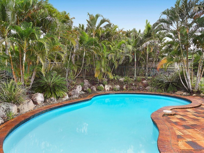 8 Jacaranda Court, Mount Gravatt East QLD 4122