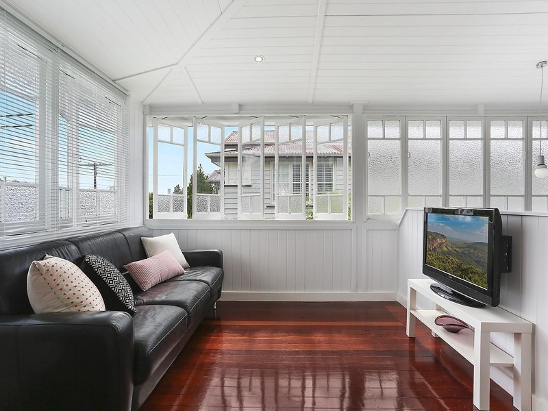 9 Biran Street, Coorparoo QLD 4151