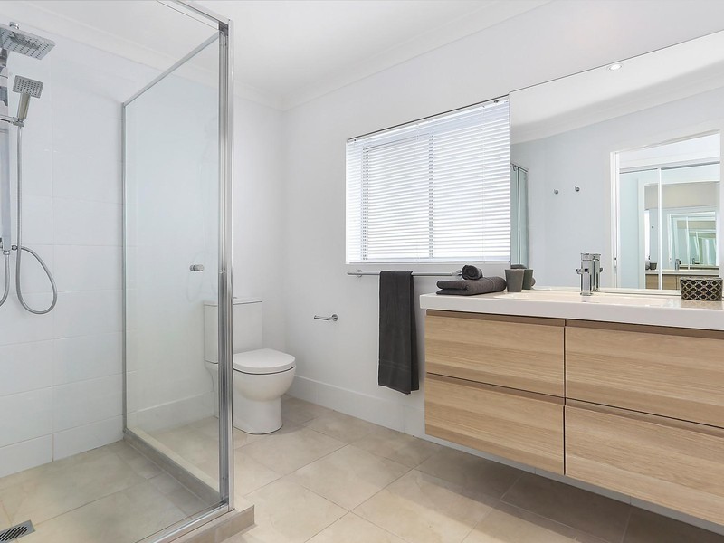 9 Biran Street, Coorparoo QLD 4151