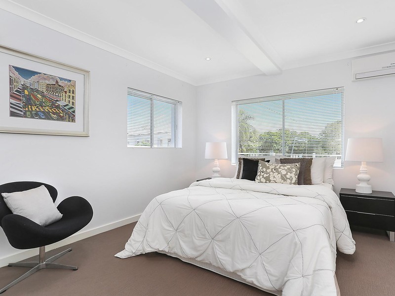 9 Biran Street, Coorparoo QLD 4151